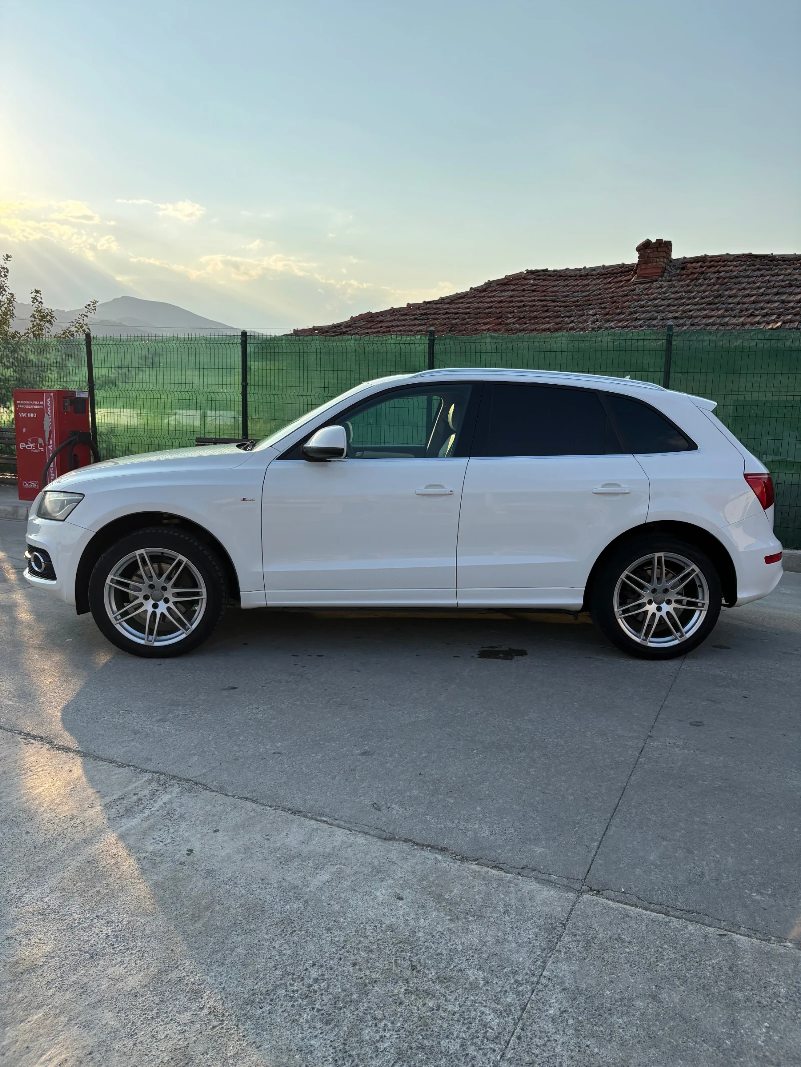 Audi Q5, снимка 4 - Автомобили и джипове - 55618090