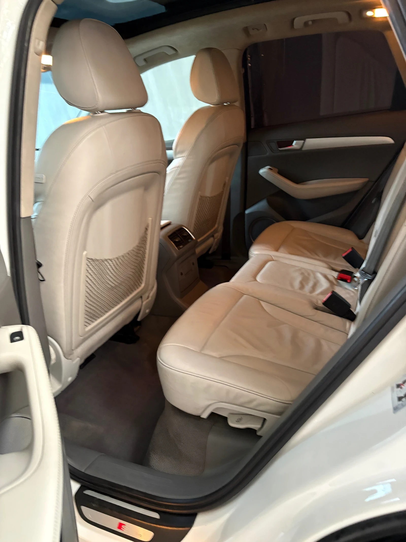 Audi Q5, снимка 7 - Автомобили и джипове - 55618090