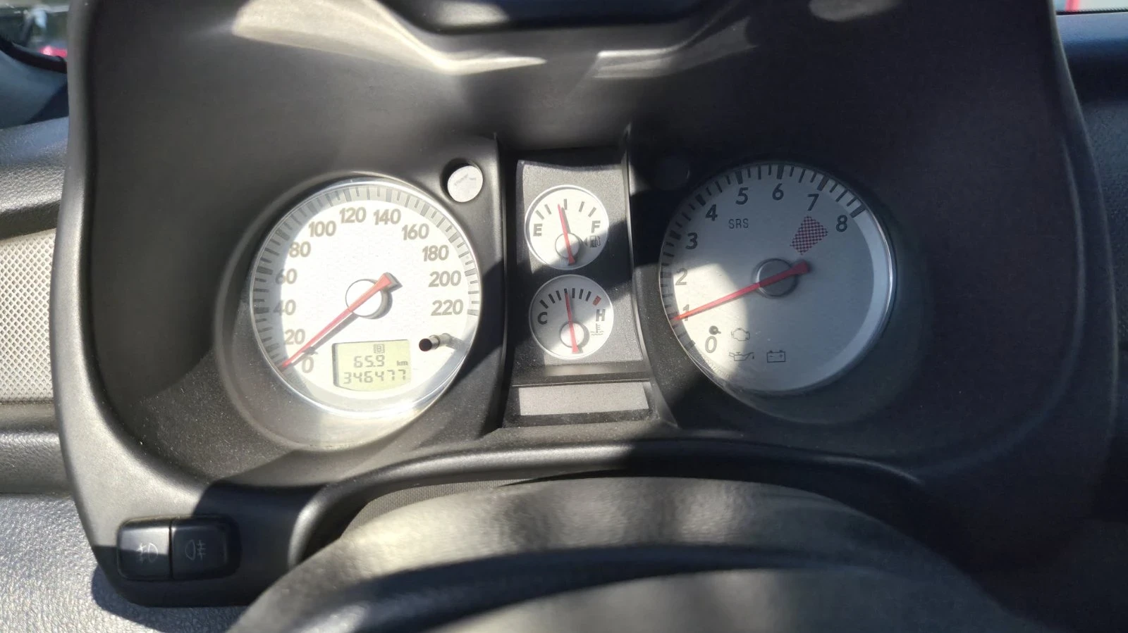 Mitsubishi Outlander, снимка 9 - Автомобили и джипове - 55960139