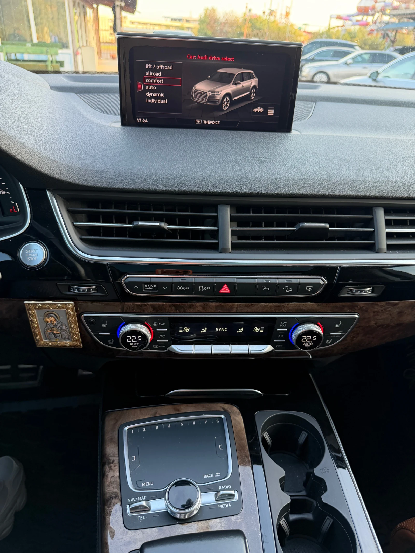 Audi Q7 3.0 TFSI, снимка 13 - Автомобили и джипове - 56485270