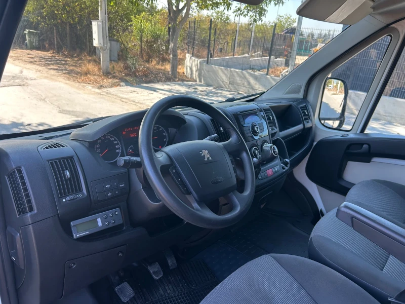 Peugeot Boxer 2.2-136-Хладилен/ Минусов/в Уникално състояние , снимка 10 - Бусове и автобуси - 51752339