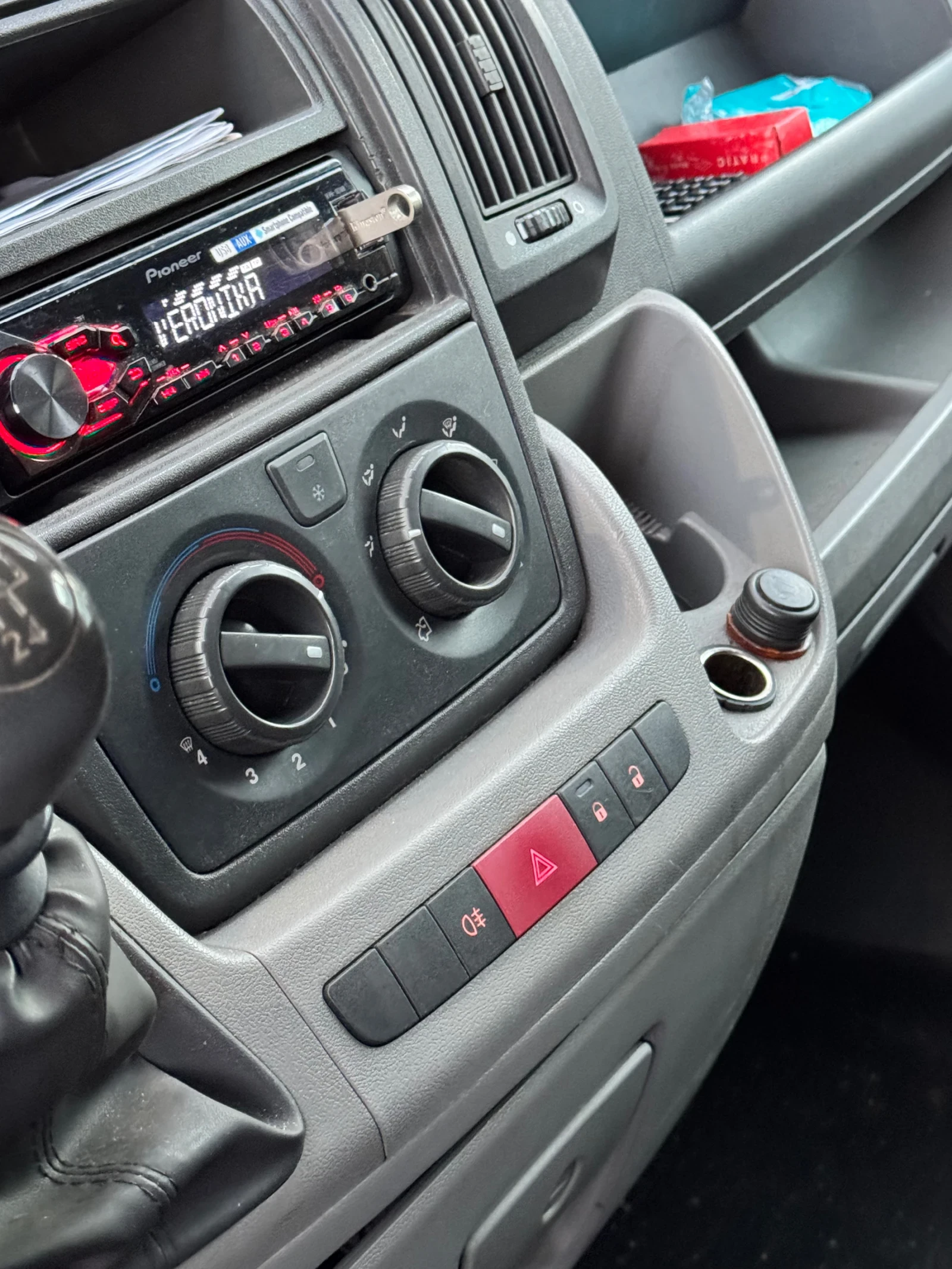 Citroen Jumper 2.2D, снимка 7 - Бусове и автобуси - 54141406