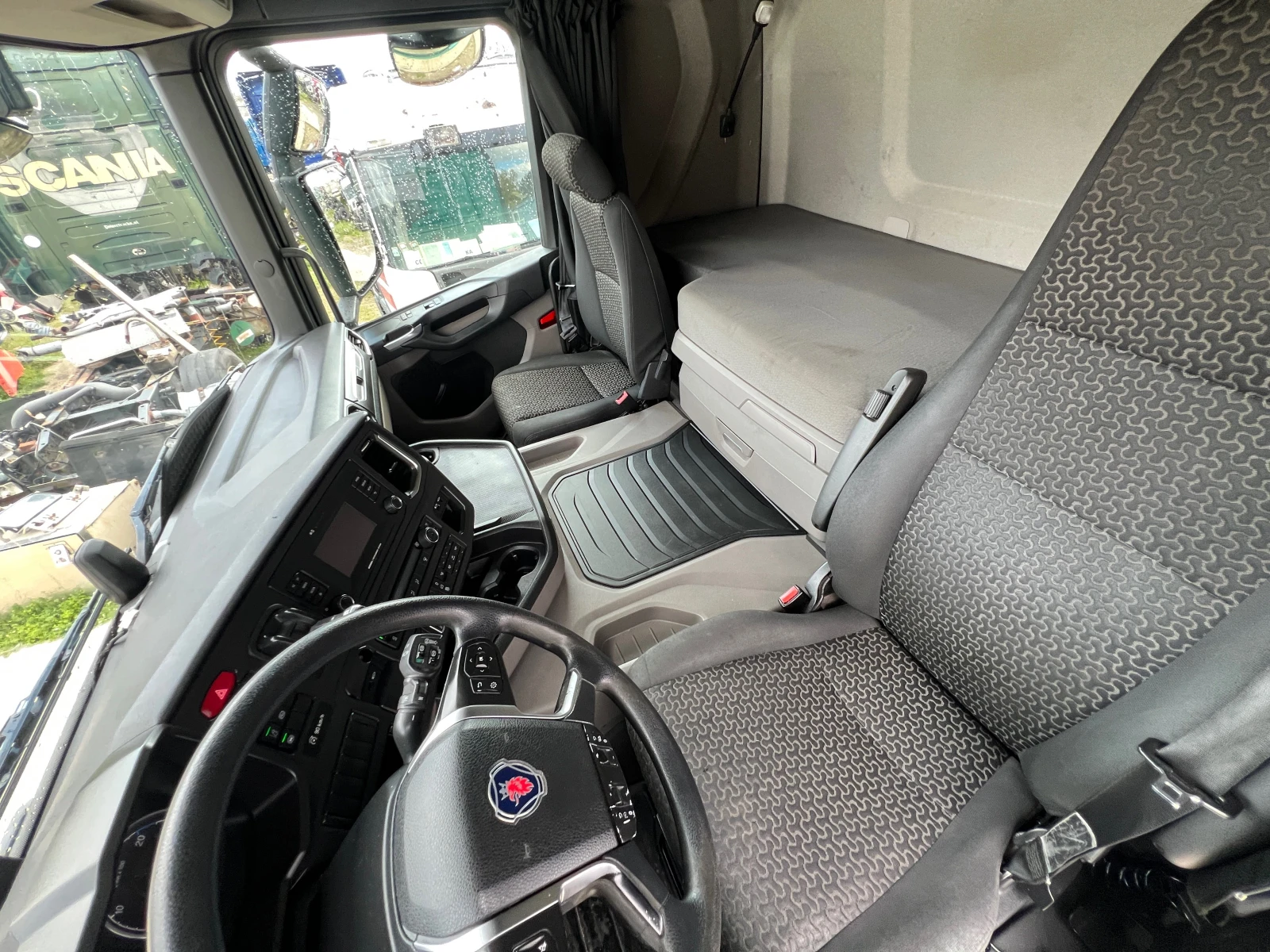 Scania R 410  - изображение 8