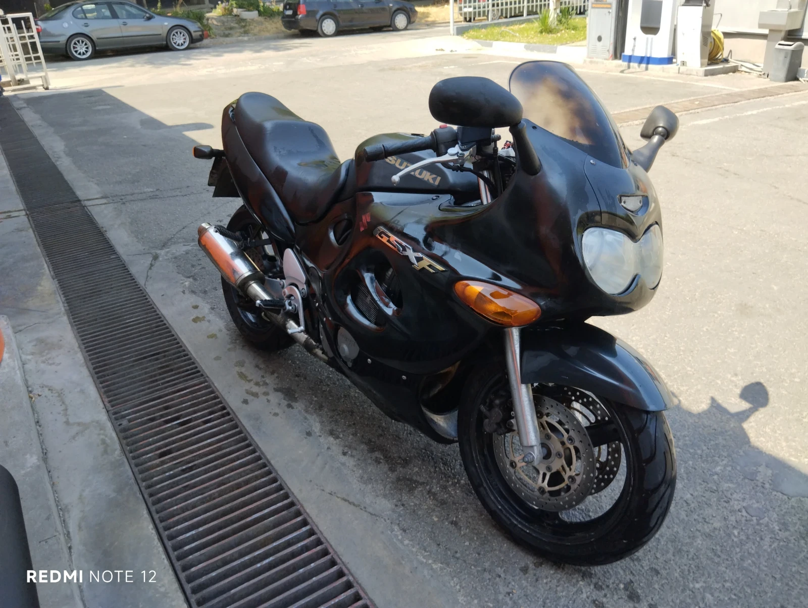Suzuki Katana GSX750F, снимка 3 - Мотоциклети и мототехника - 55172873