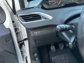 Peugeot 2008 1.2i Pure Tech-82 k.c., снимка 13