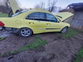 Mercedes-Benz E 220, снимка 7