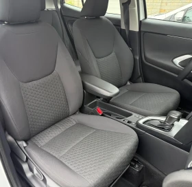 Toyota Yaris Cross 1.5 Hybrid , снимка 16