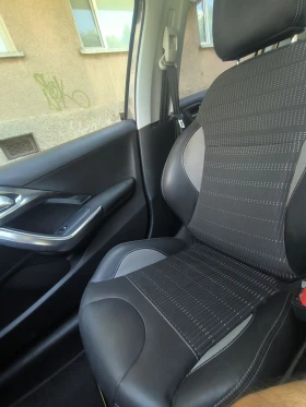 Peugeot 2008 ALLURE, снимка 10