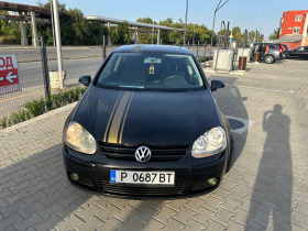 VW Golf, снимка 1 - Автомобили и джипове - 45008329
