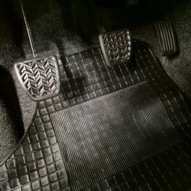 Peugeot 107 1.0L. 68k.   # 99 500km.# - 3500 лв. / 1789.52 € - 20882985 11