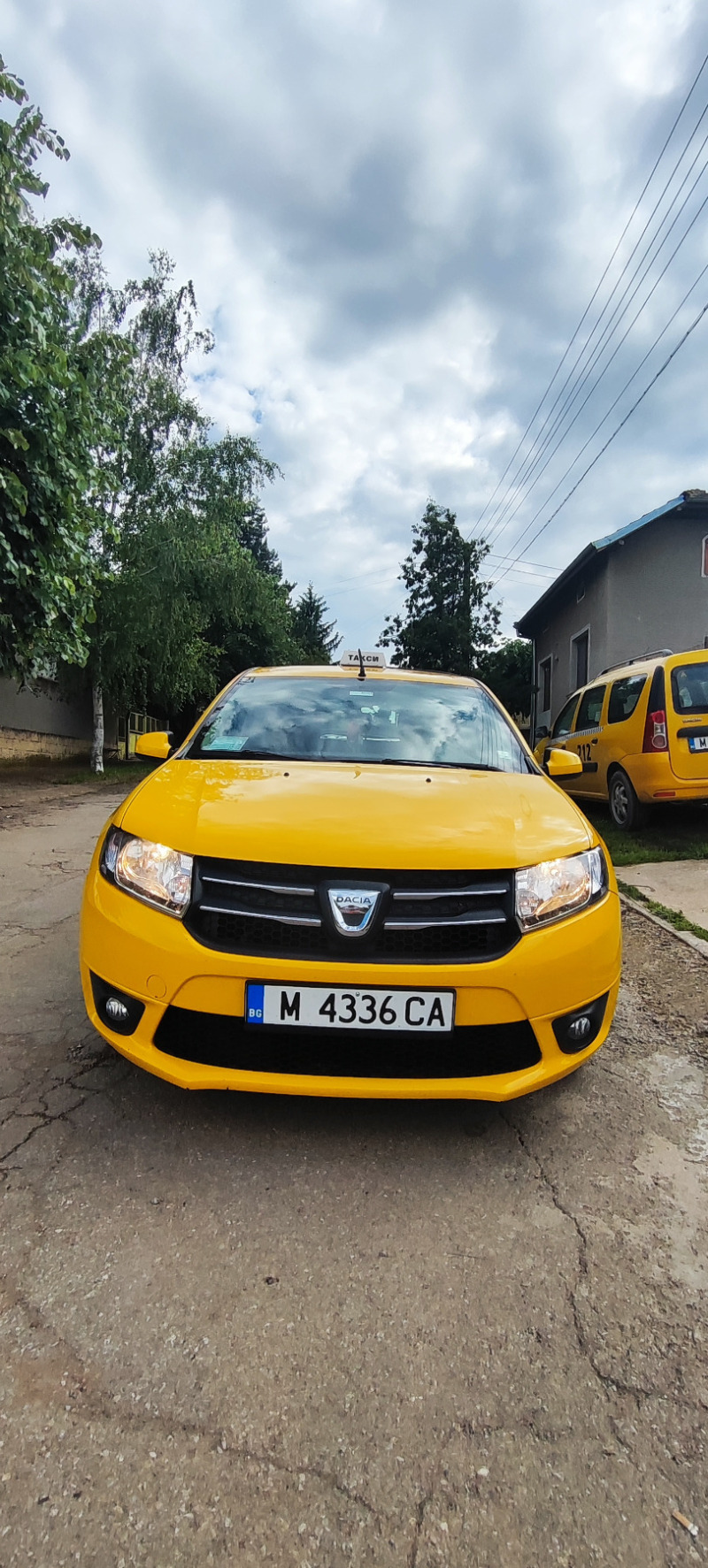 Dacia Sandero 1.2 ГАЗ КЛИМАТИК!!!
