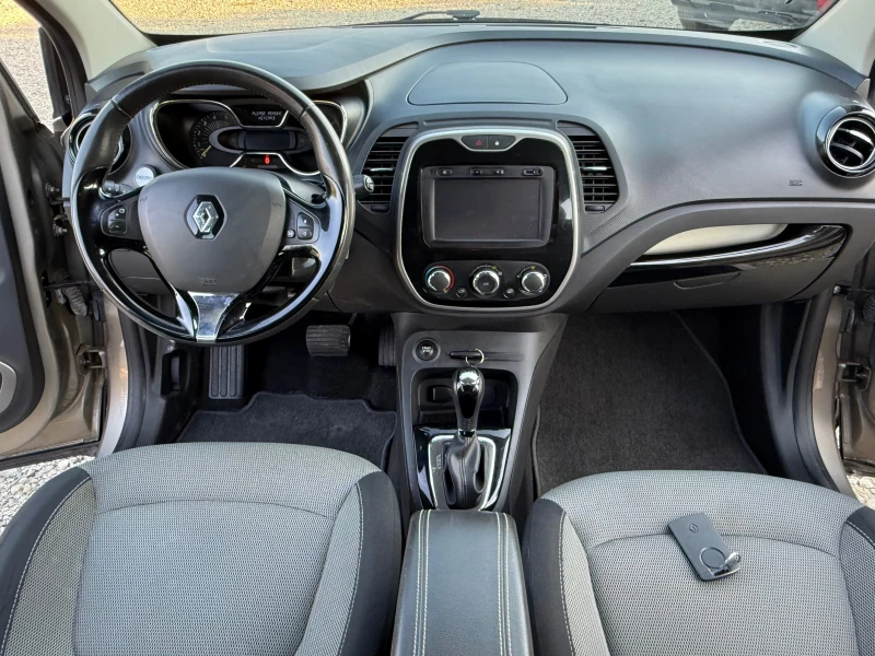Renault Captur Automatic , снимка 9 - Автомобили и джипове - 51333181