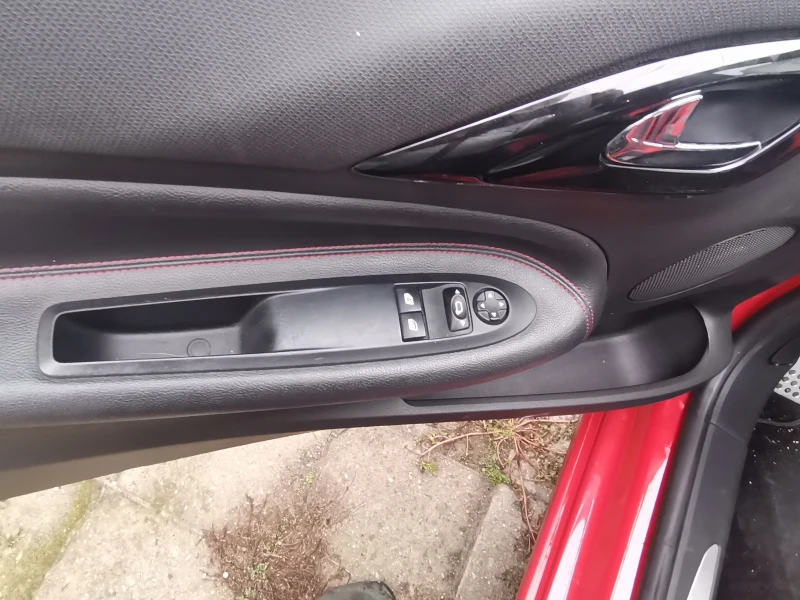 Citroen DS3 1.6 HDI, снимка 13 - Автомобили и джипове - 52947064