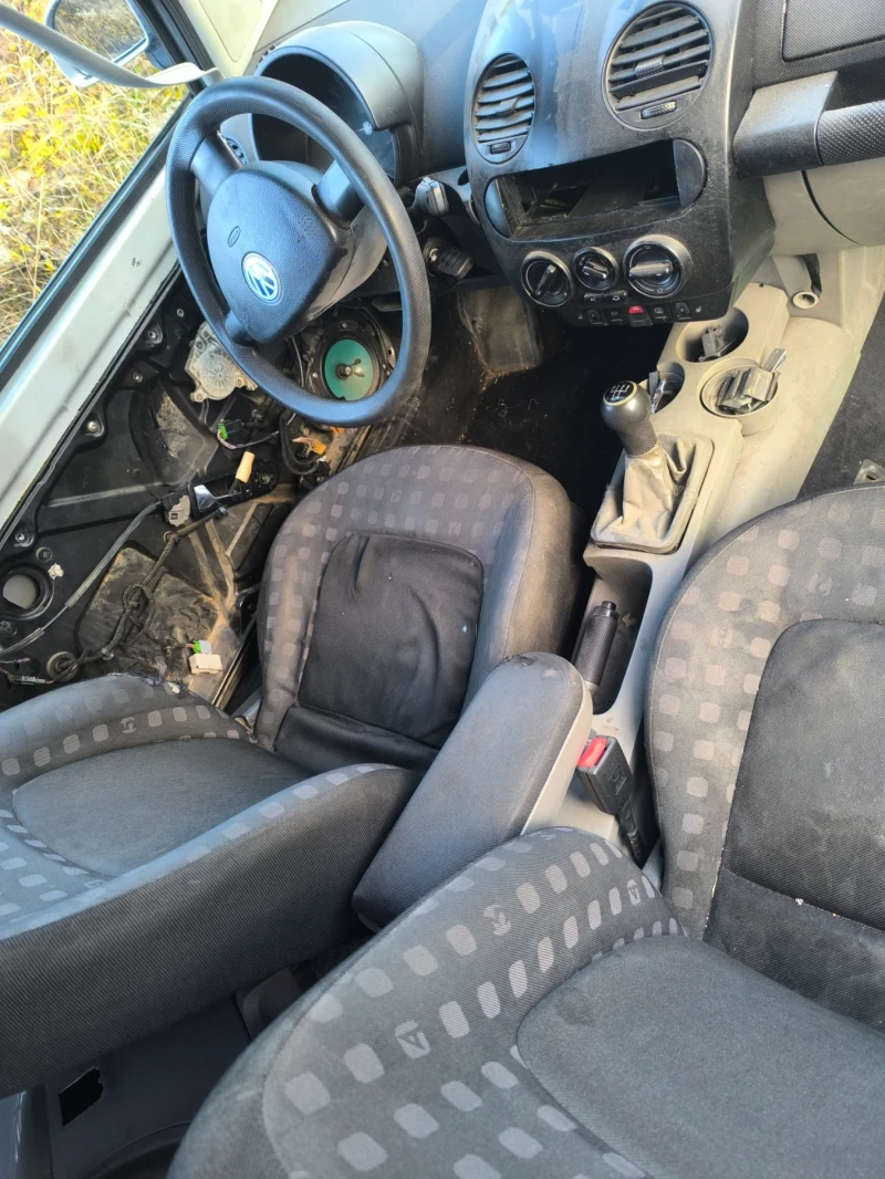 VW Beetle 1.9тди 90кс на части , снимка 4 - Автомобили и джипове - 53327644