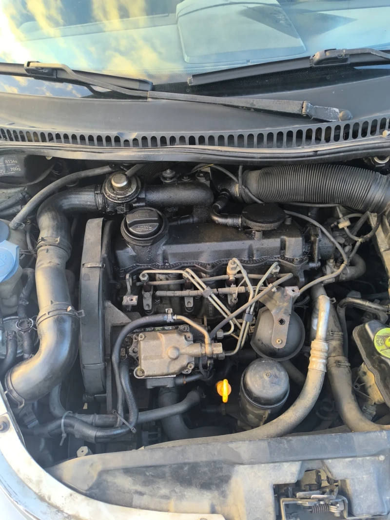 VW Beetle 1.9тди 90кс на части , снимка 9 - Автомобили и джипове - 53327644
