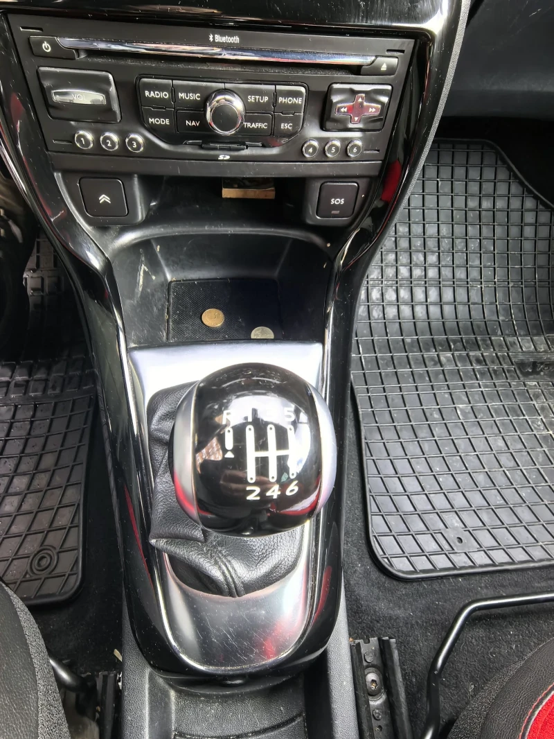 Citroen DS3, снимка 13 - Автомобили и джипове - 53392772