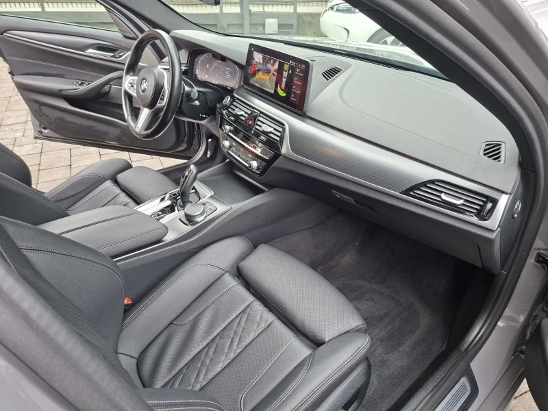 BMW 530 XDRIVE M PACK, снимка 12 - Автомобили и джипове - 53434057