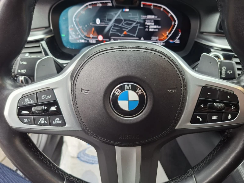 BMW 530 XDRIVE M PACK, снимка 11 - Автомобили и джипове - 53434057