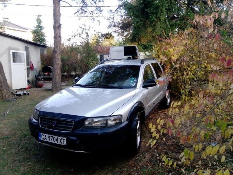 Volvo Xc70, снимка 1 - Автомобили и джипове - 48358309