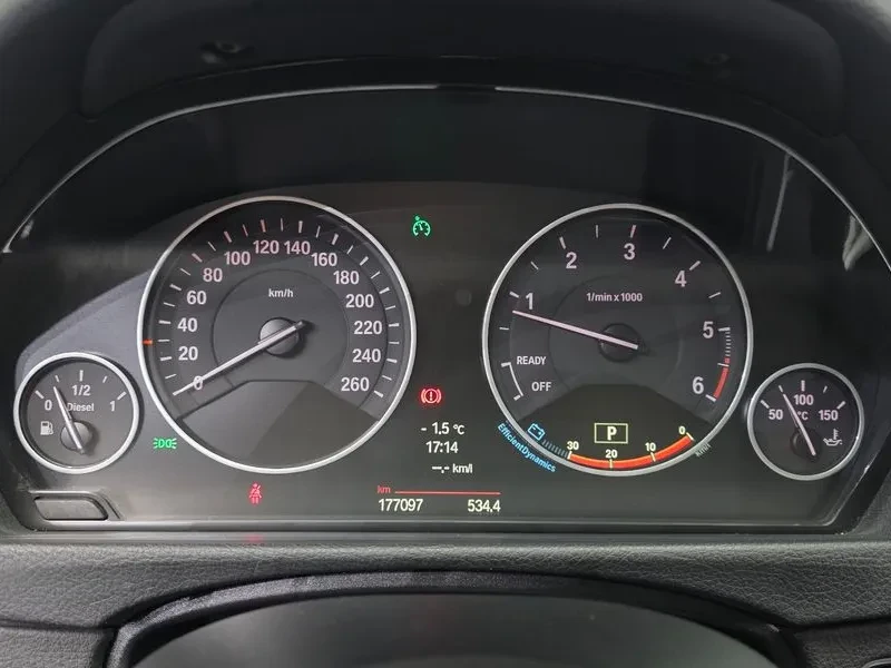 BMW 320, снимка 8 - Автомобили и джипове - 53702777
