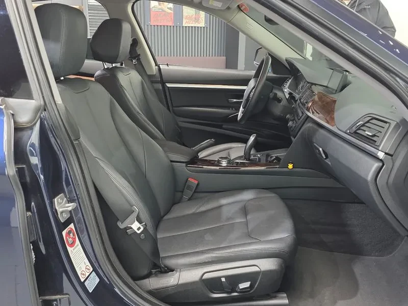 BMW 320, снимка 11 - Автомобили и джипове - 53702777