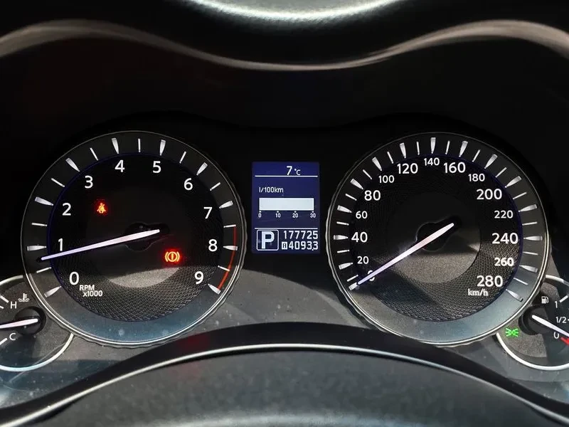 Infiniti M 37 3.7 - САМО 30% АВАНС, снимка 8 - Автомобили и джипове - 56285490
