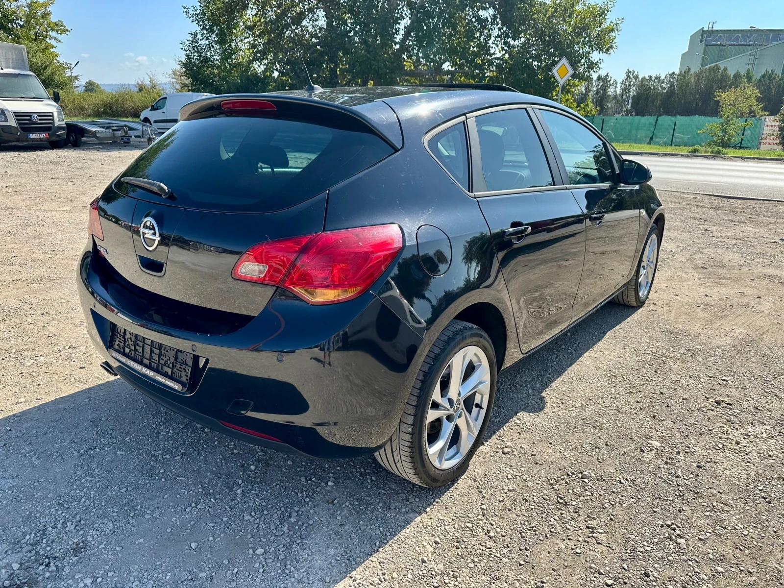 Opel Astra 1.4i, EURO5 - изображение 7