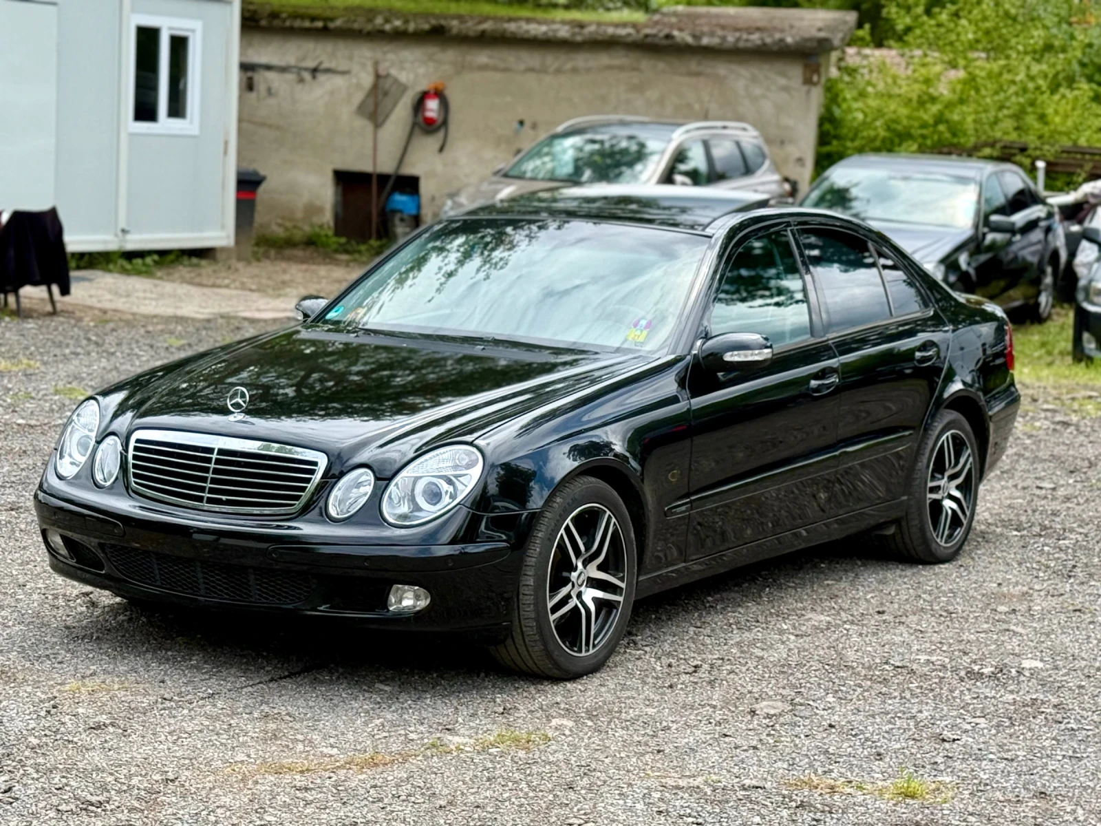 Mercedes-Benz E 320 3.2 CDI  - изображение 2