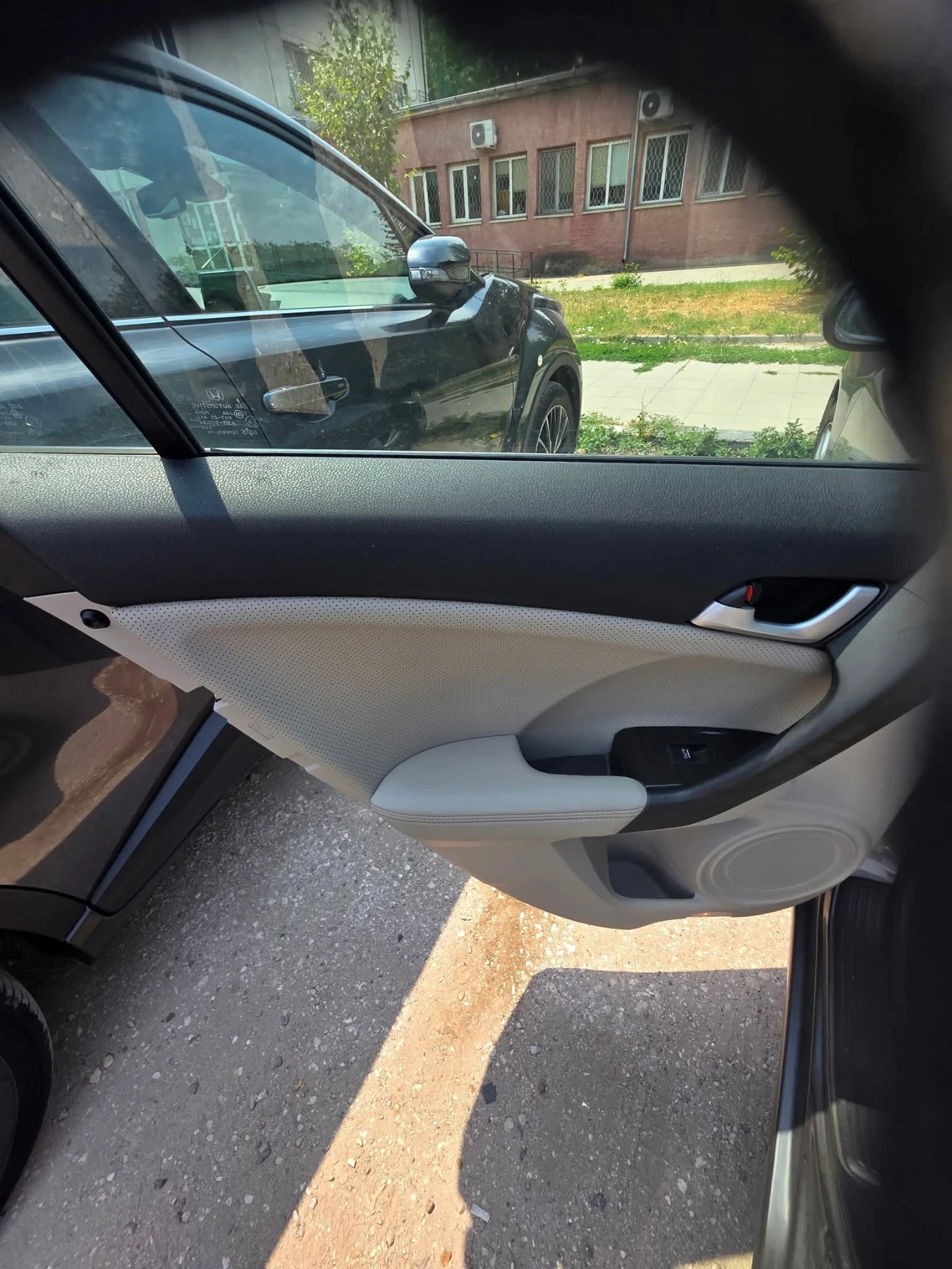 Honda Accord 2.2 i-dtec - изображение 8
