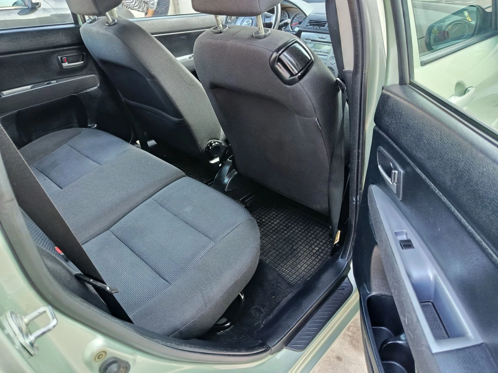 Mazda 2 1.25 бензин 2006 г 94000 км | Mobile.bg — изображение 13