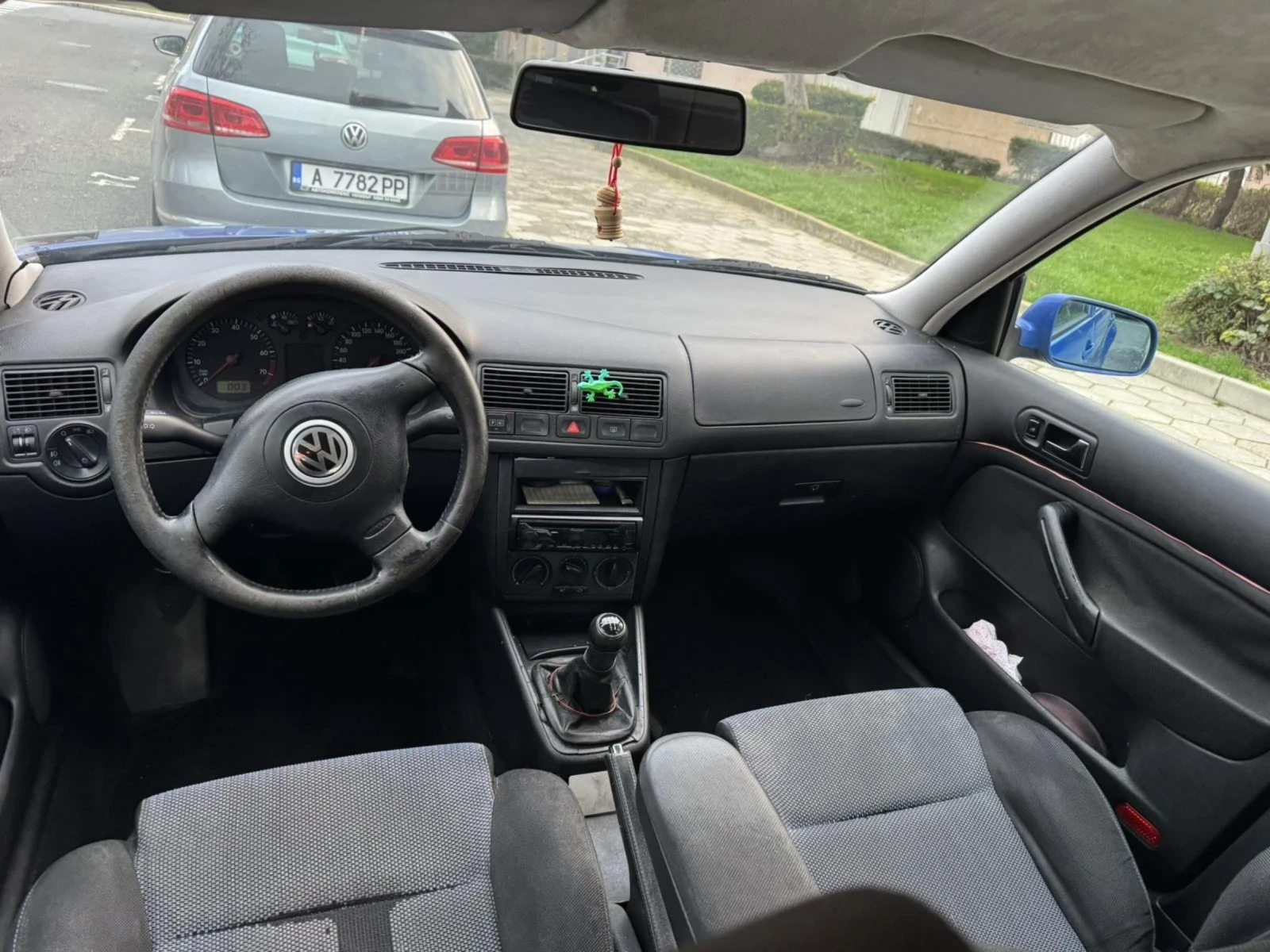 VW Golf  - изображение 9