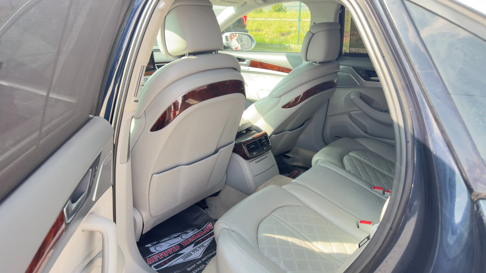 Audi S8 4.0 TFSI* 520 к.с* FULL EXTRA* BOSE* NAVI-CAMERA* , снимка 10 - Автомобили и джипове - 54355611