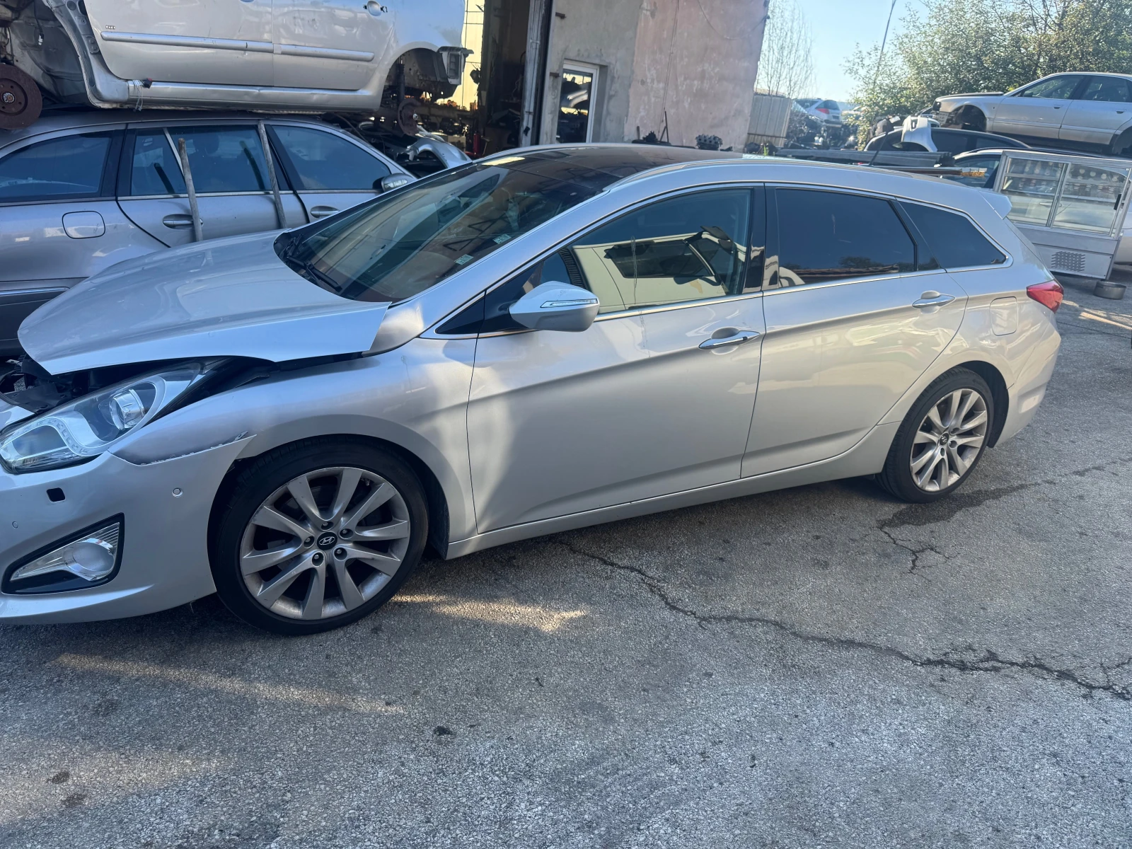 Hyundai I40, снимка 2 - Автомобили и джипове - 54862249