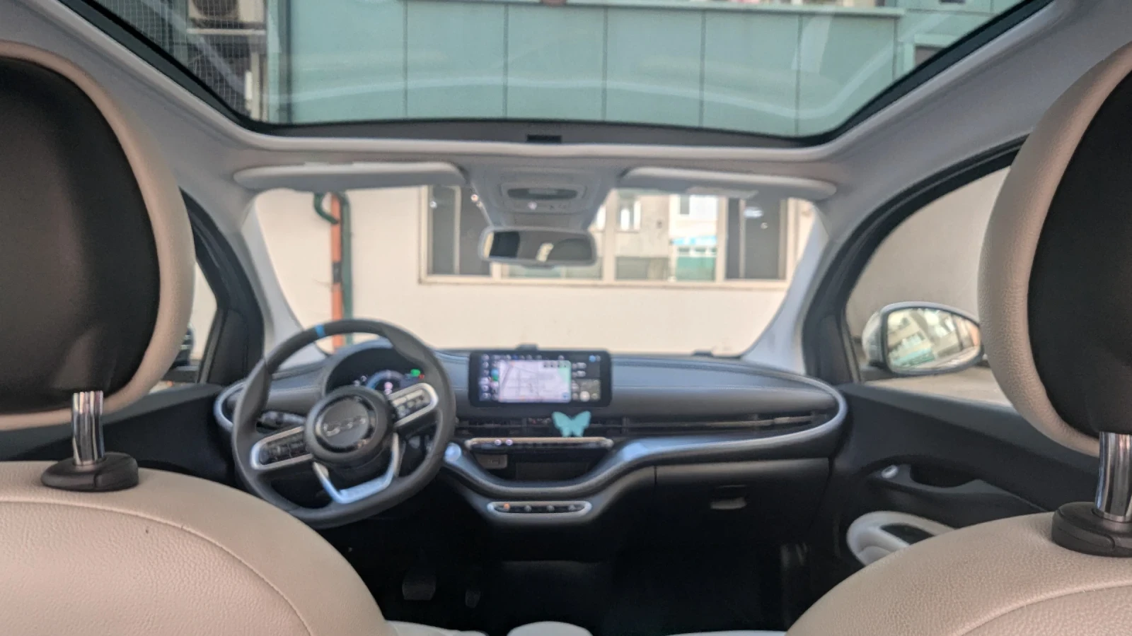 Fiat 500e La Prima, снимка 13 - Автомобили и джипове - 55430379