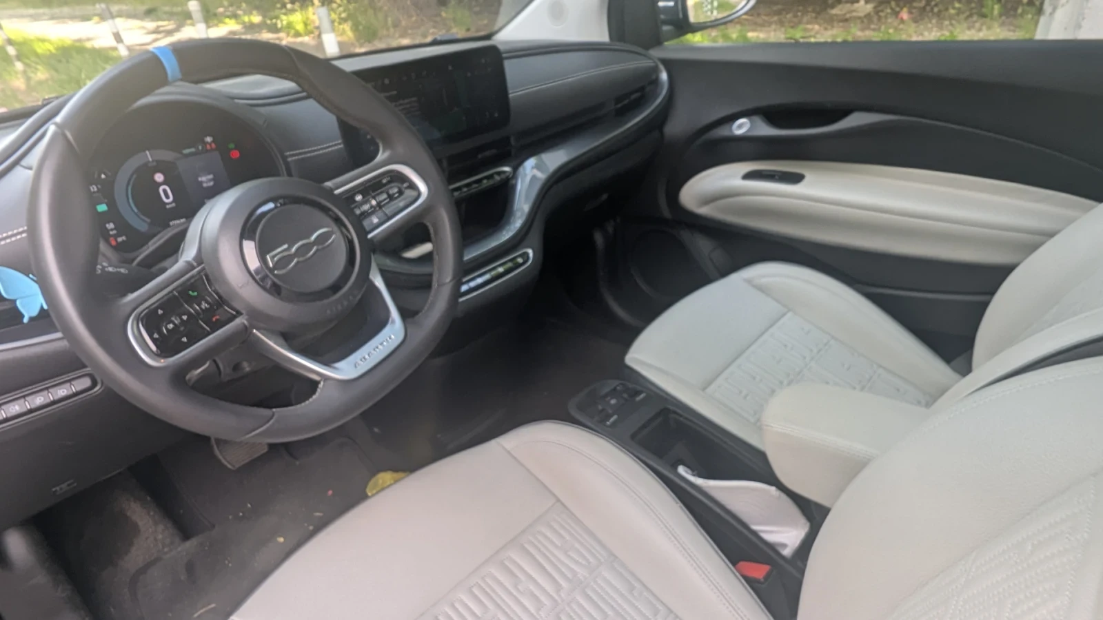 Fiat 500e, снимка 7 - Автомобили и джипове - 54879337