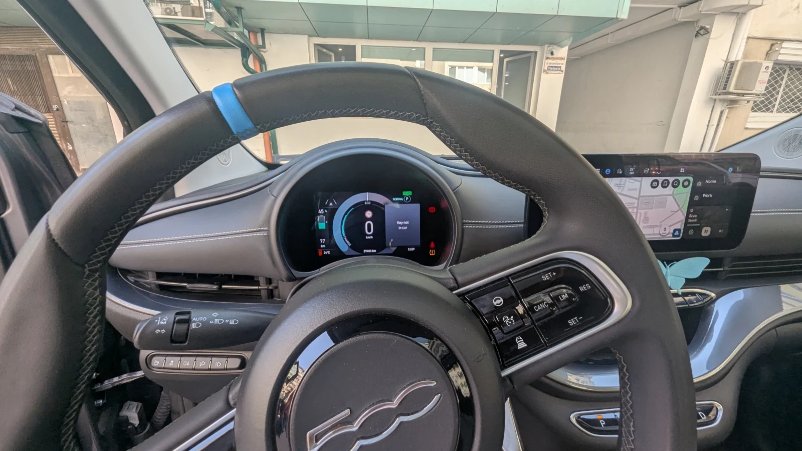 Fiat 500e La Prima, снимка 10 - Автомобили и джипове - 55430379