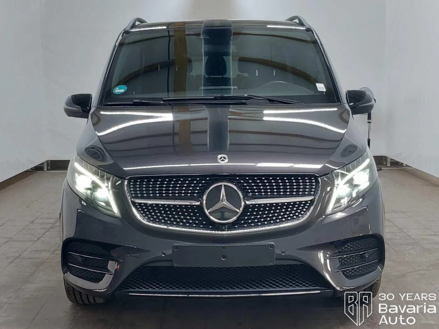 Mercedes-Benz V 300 d Lang 4MATIC 9G TRONIC Exclusive Edition, снимка 5 - Автомобили и джипове - 55401473