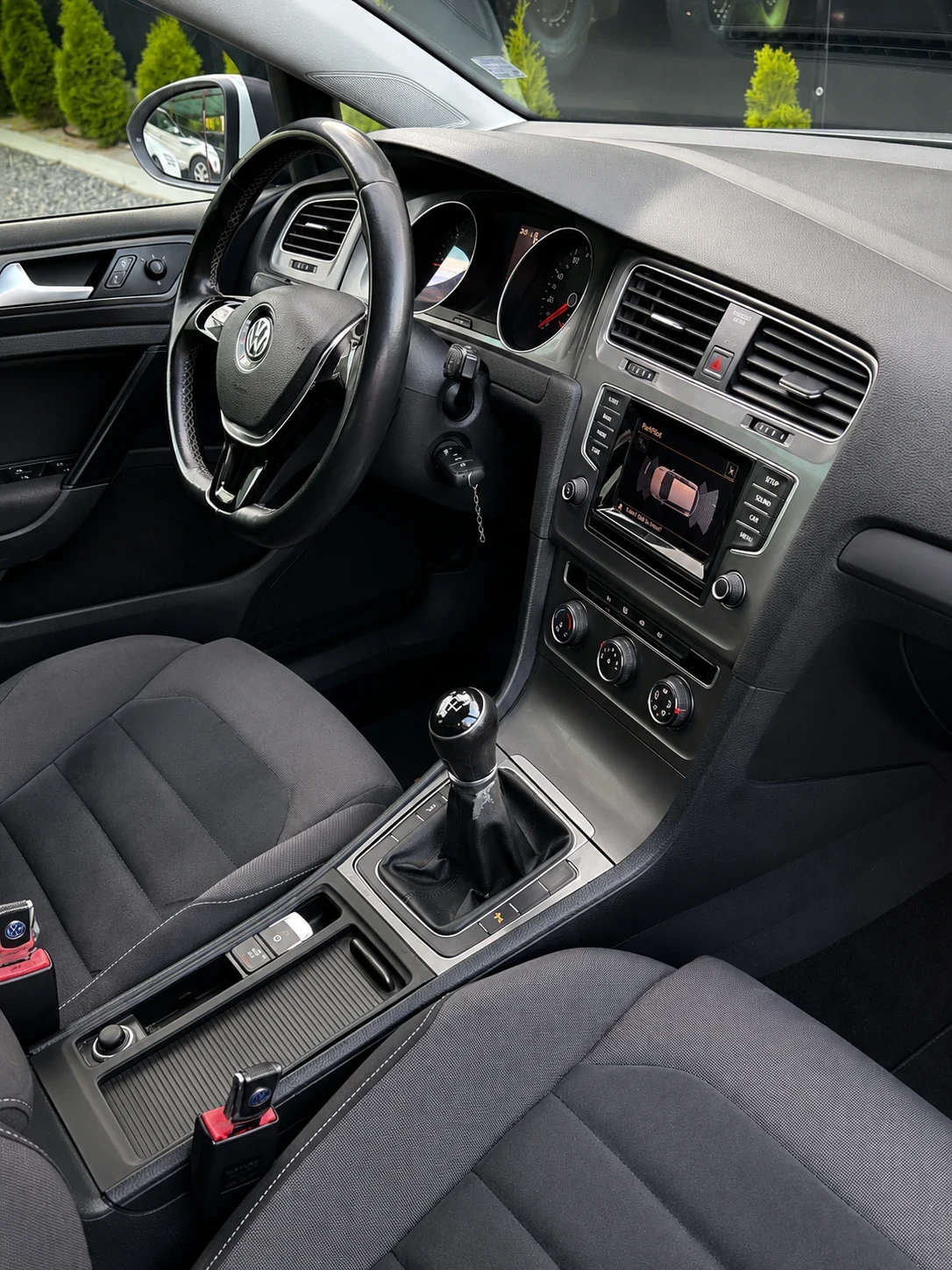VW Golf 1.6TDI| 116HP| TOP| СОБСТВЕН ЛИЗИНГ, снимка 10 - Автомобили и джипове - 55434577