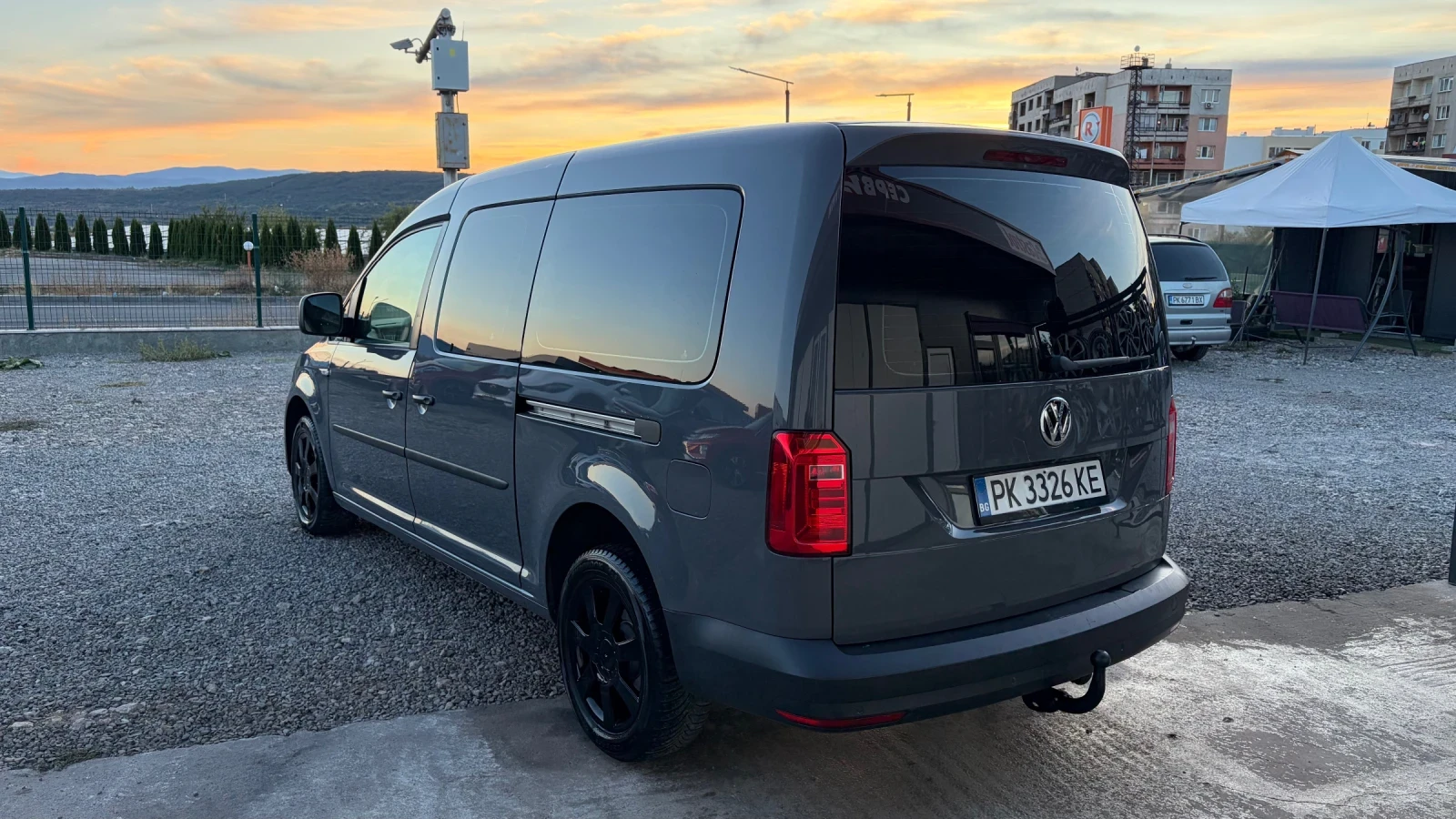 VW Caddy 2.0TDI* 102HP* MAXI, снимка 6 - Автомобили и джипове - 56641842