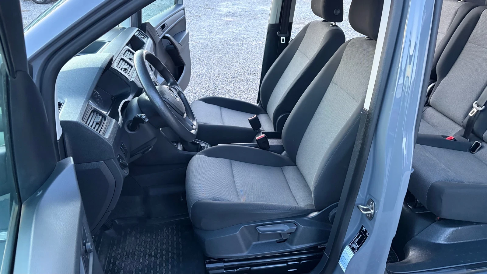 VW Caddy 2.0TDI* 102HP* MAXI, снимка 9 - Автомобили и джипове - 56641842