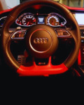 Audi Rs4, снимка 3
