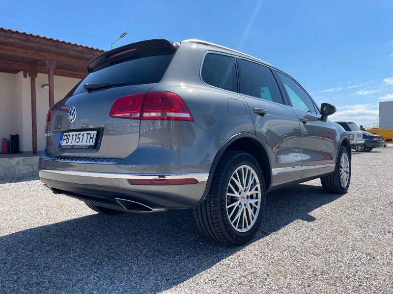 VW Touareg 3.0 TDI, снимка 7 - Автомобили и джипове - 46907581