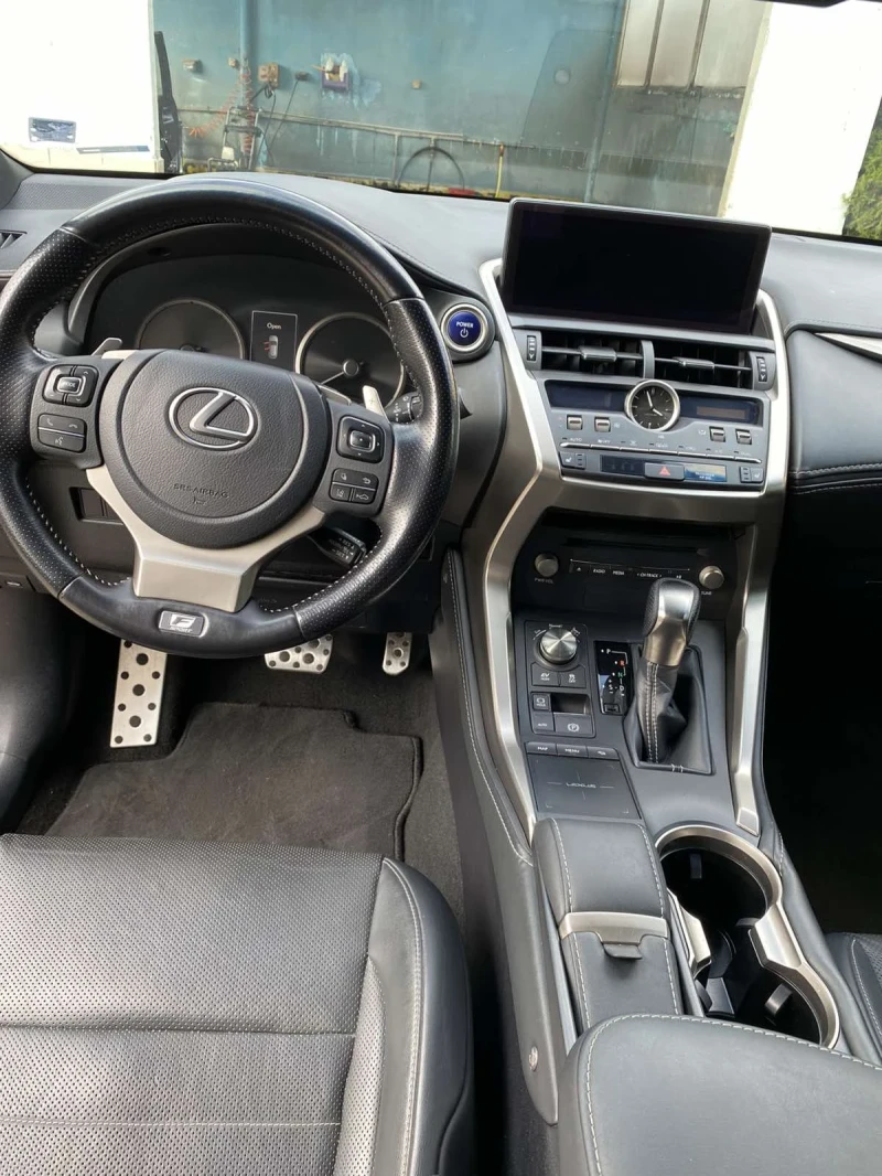 Lexus NX 300h F SPORT , снимка 8 - Автомобили и джипове - 52974755