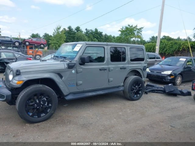 Jeep Wrangler 4XE UNLIMITED SAHARA 4X4 | СЕРВИЗНА ИСТОРИЯ!, снимка 8 - Автомобили и джипове - 47558221