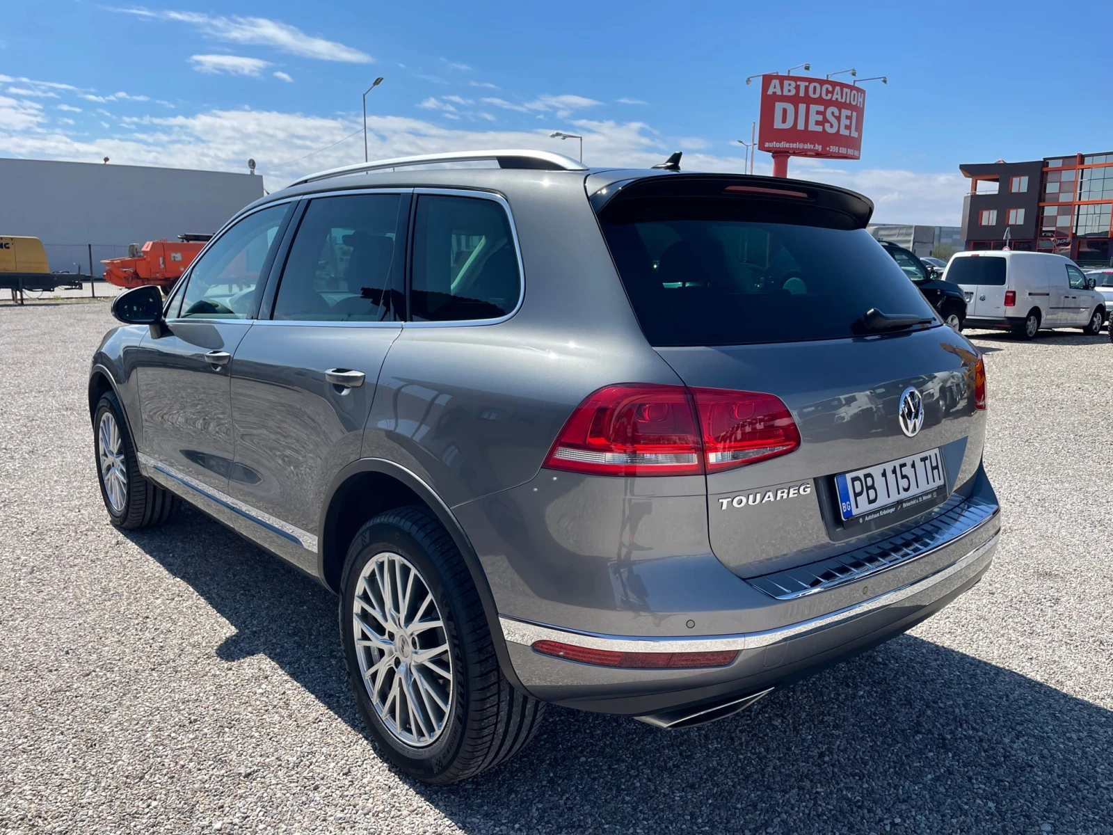 VW Touareg 3.0 TDI - изображение 5