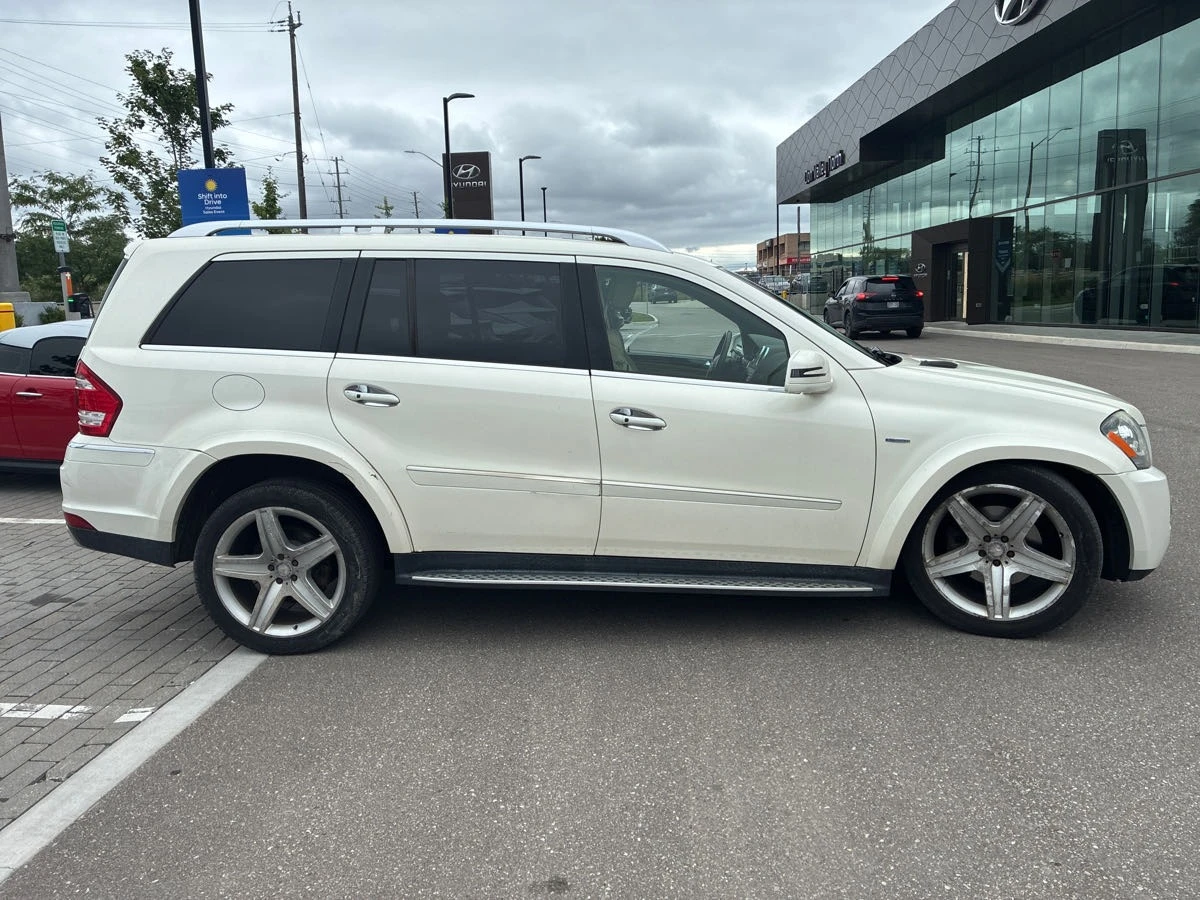 Mercedes-Benz GL 350 BlueTEC* CARFAX* АВТОФИНАНСИРАНЕ* Цена до България - изображение 3