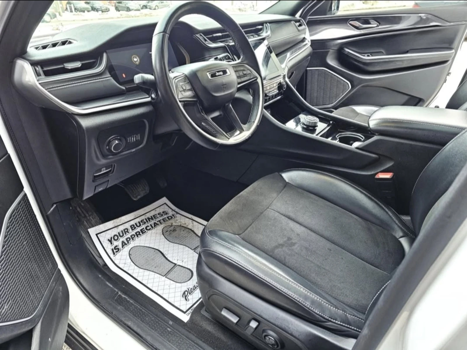 Jeep Grand cherokee Long/2021/7 места/Primium оборудване/4х4/Карфакс - изображение 9