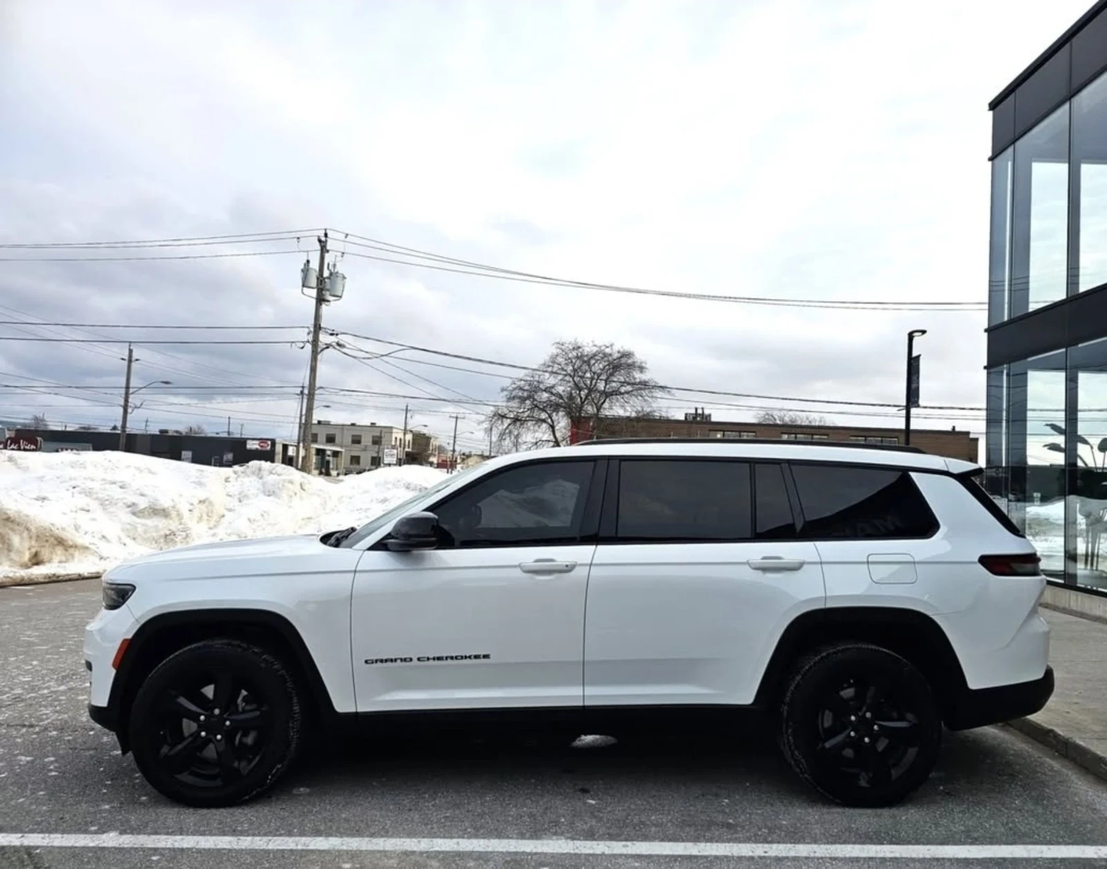 Jeep Grand cherokee Long/2021/7 места/Primium оборудване/4х4/Карфакс - изображение 7