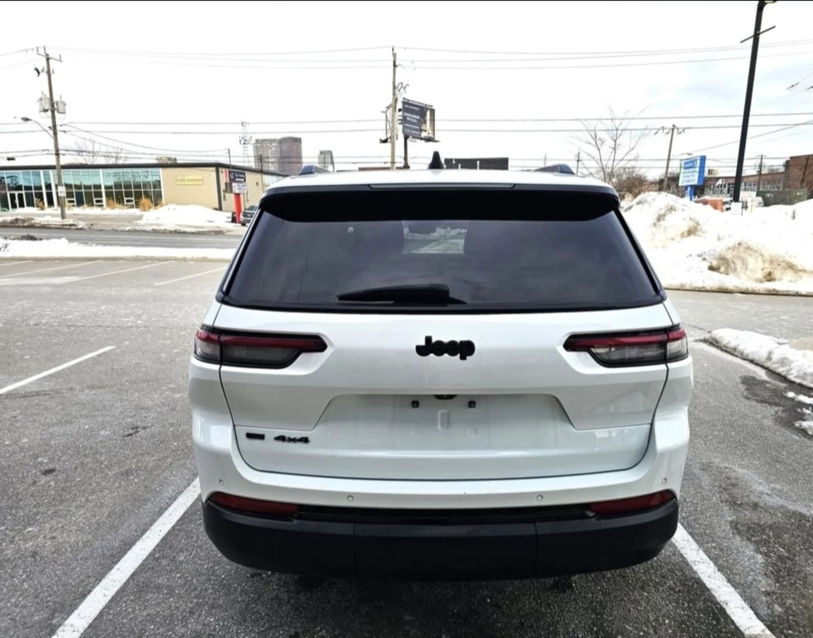 Jeep Grand cherokee Long/2021/7 места/Primium оборудване/4х4/Карфакс - изображение 3