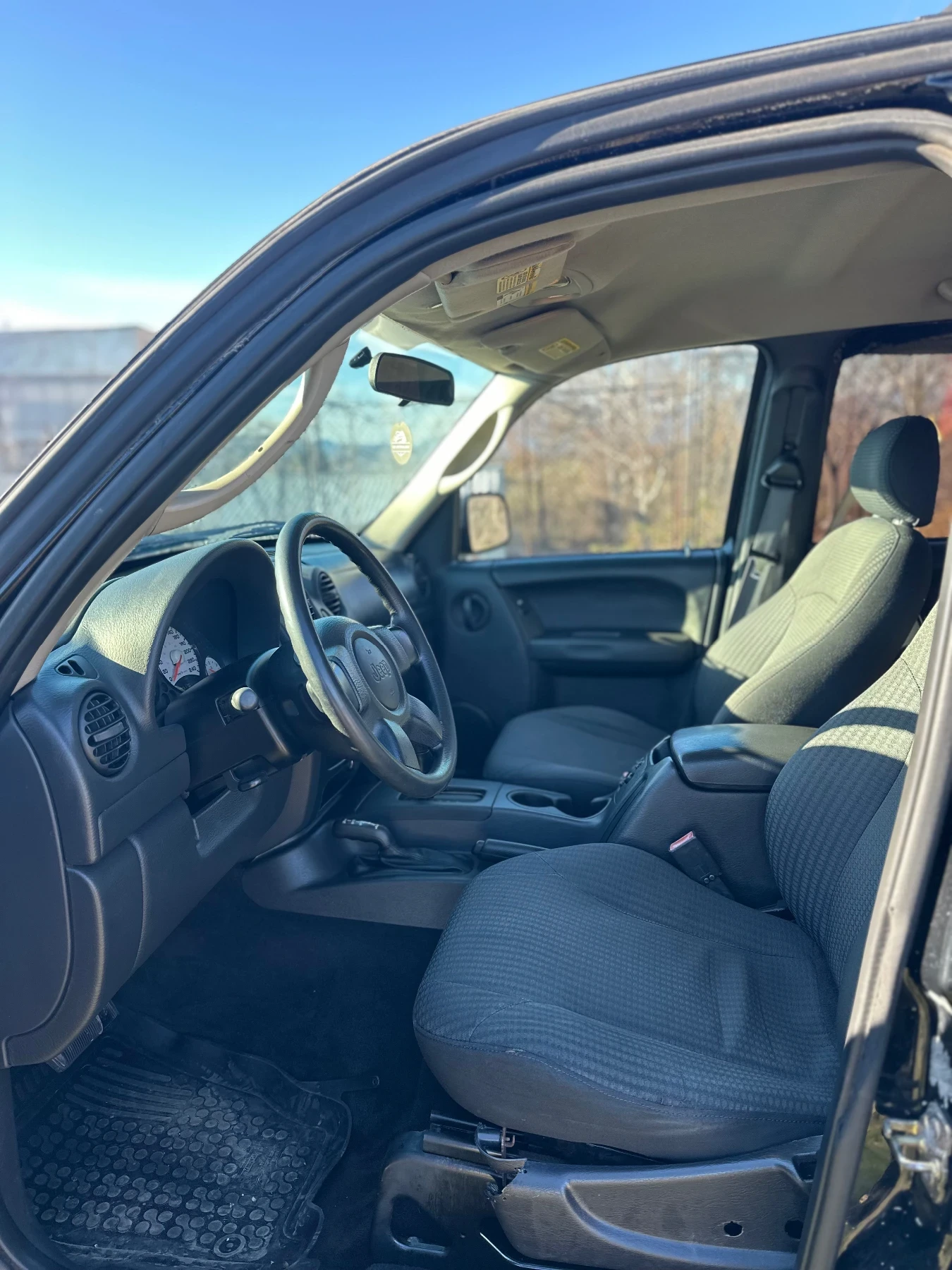 Jeep Cherokee Liberty 2.8 CRD STAGE 1, снимка 10 - Автомобили и джипове - 54090009